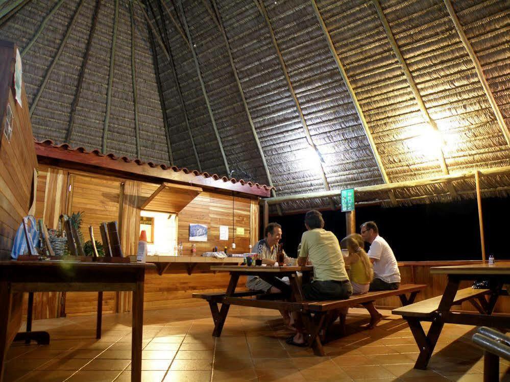 Suital Lodge Mogos ภายนอก รูปภาพ